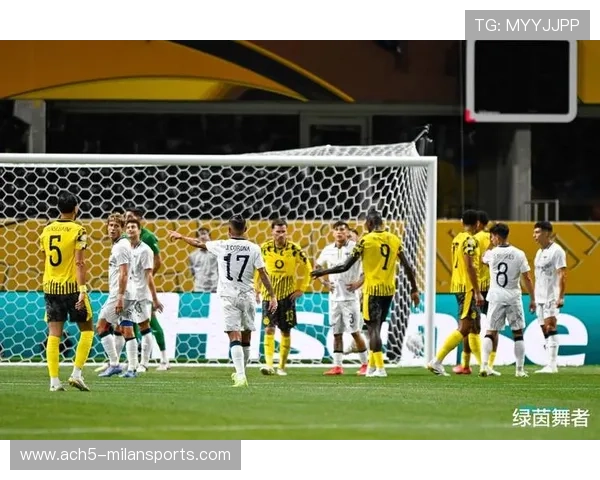 多特布兰特中场插上兜射破门技惊四座：从绿茵到生活的灵感撞击